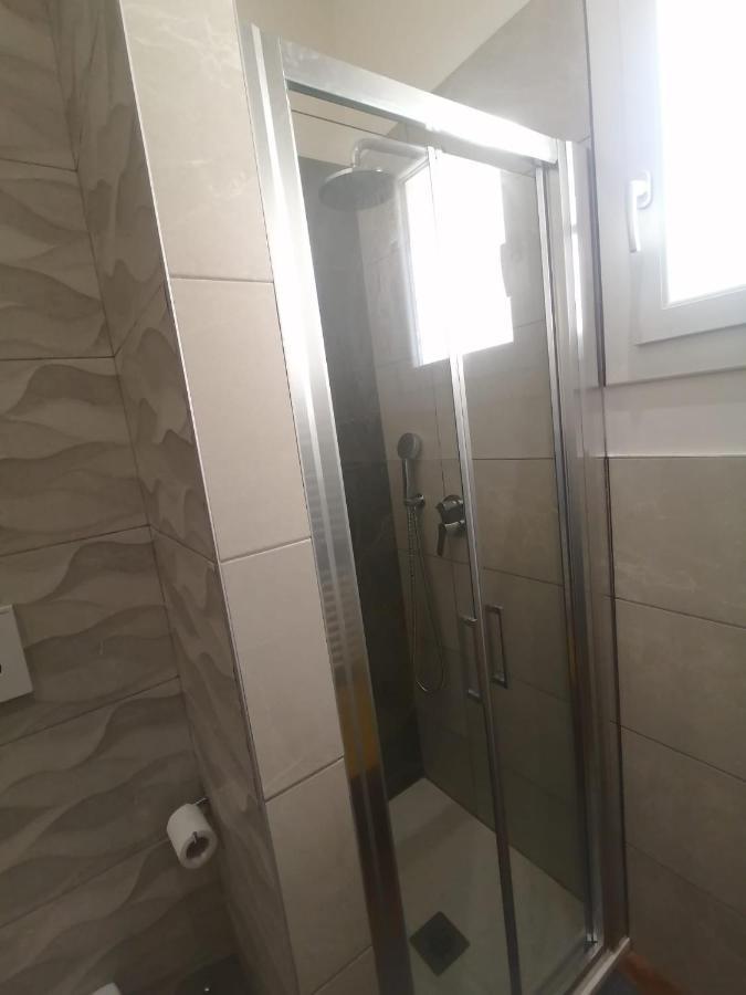 0541 Guest House リミニ エクステリア 写真